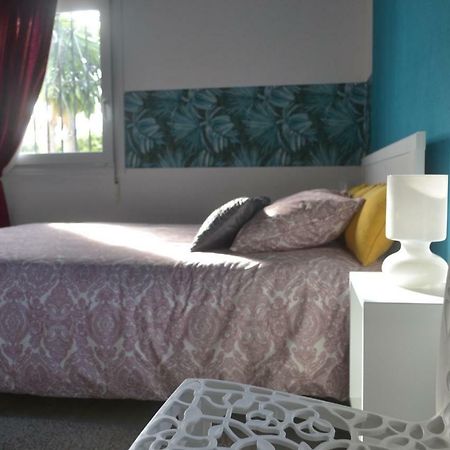 Casa Luz Del Faro Bed & Breakfast Міхас-Коста Екстер'єр фото