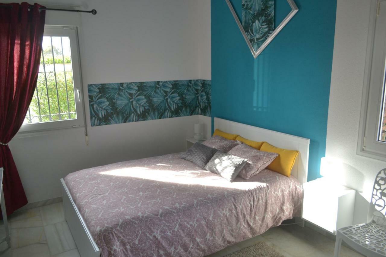 Casa Luz Del Faro Bed & Breakfast Міхас-Коста Екстер'єр фото